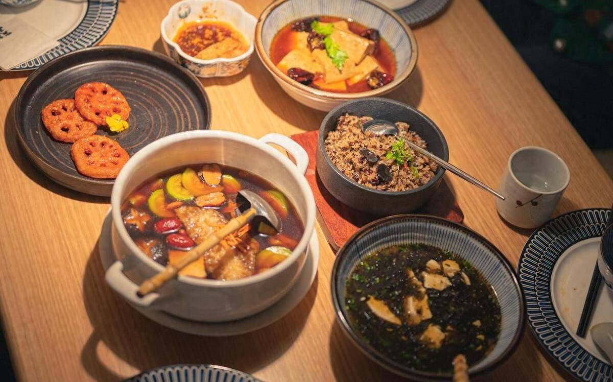 三亿体育app：寰宇美食都会前十排名(图5)